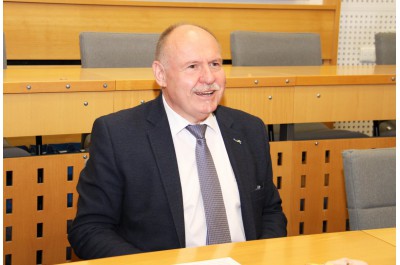 Z Olomouce až na konec světa. Úředníci šlápli do pedálů
