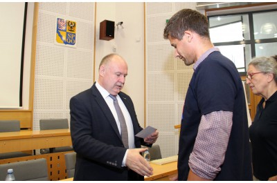 Z Olomouce až na konec světa. Úředníci šlápli do pedálů