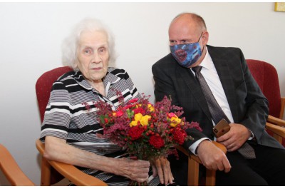 102letá babička slavila narozeniny v Pohodě