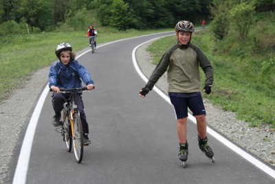 Cyklostezka mezi Lupěným a Hněvkovem