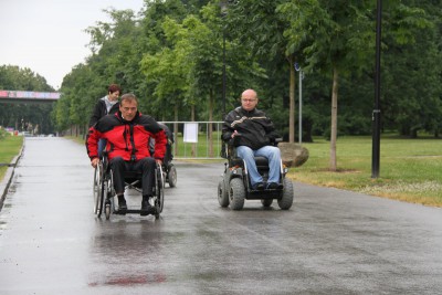 Hejtman Rozbořil zahájil Olomouckou štafetu na vozíku