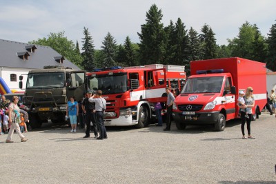 Hejtman Rozbořil pokřtil knihu o dobrovolných hasičích Olomouckého kraje