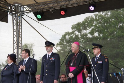 Hejtman Rozbořil pokřtil knihu o dobrovolných hasičích Olomouckého kraje