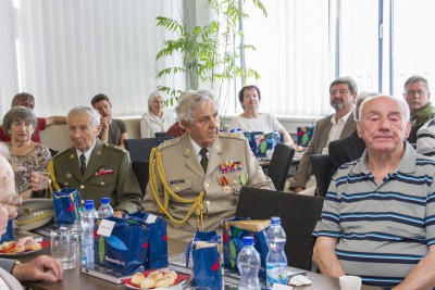 Olomoucký kraj podpořil válečné veterány a politické vězně