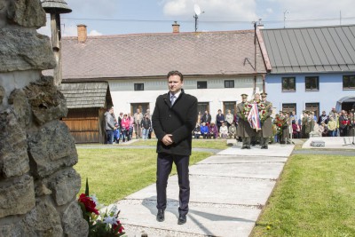 Vedení Olomouckého kraje uctilo památku obětí javoříčské a zákřovské tragédie