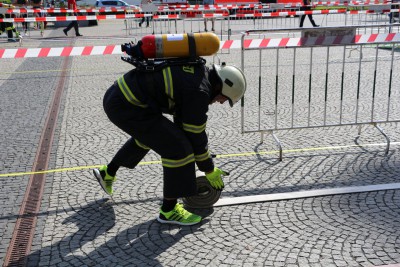 Hejtman Ladislav Okleštěk zahájil soutěž o nejtvrdšího hasiče