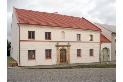 Bývalá zemědělská usedlost v Ústíně